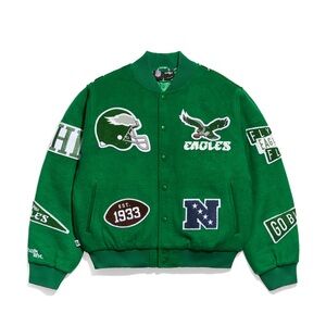 Green Eagles Varsity Pennant (rare) Chalkline